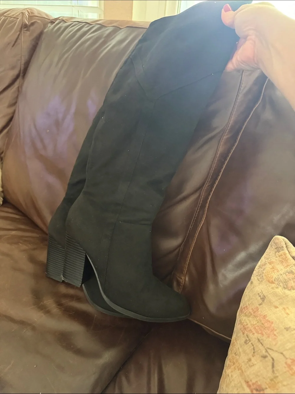 New with box Comfort Foam Women's Black Suede Knee-High Block Heel Boots sz 8.5